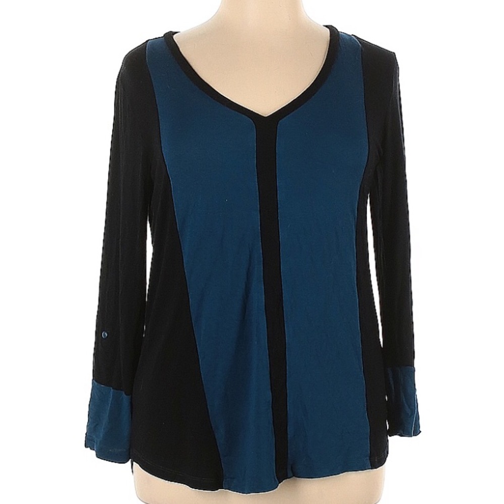 Cable & Gauge Long Sleeve Blouse
Size XL